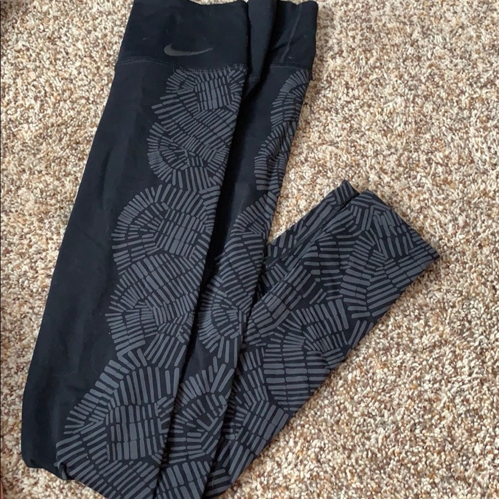 Nike dry fit leggings